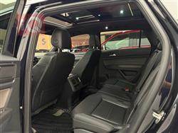 ڤۆڵکسواگن ئەتڵەس کرۆس سپۆرت